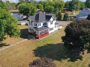 108 W 10th St, Harvard, NE 68944
