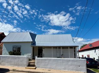 526 Moreno St, Las Vegas, NM 87701