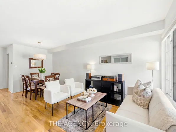 3 Waterton Cres, Richmond Hill, ON L4B 4L7