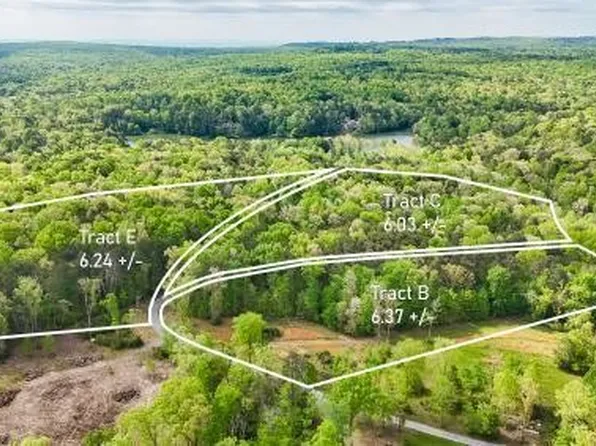 8957 Big Bend Rd, Signal Mountain, TN 37377