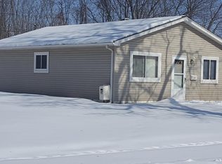 113 E Princeton Ave, Pontiac, MI 48340