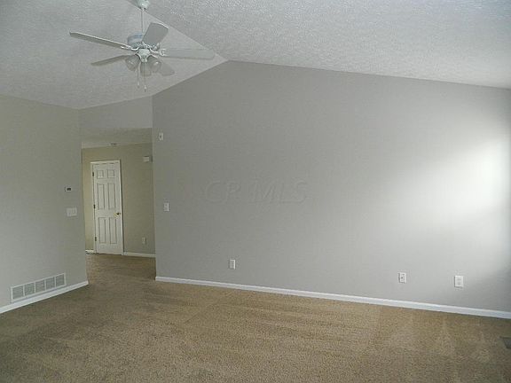 3rd image of 5762 Thorngate Dr