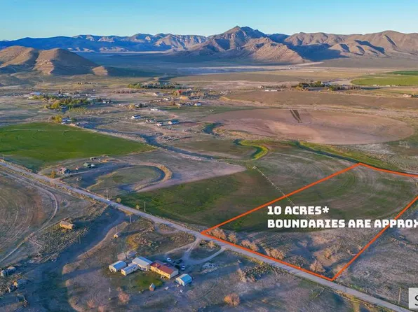 2 W 2400 N, Arco, ID 83213