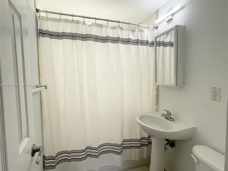 8345 Byron Ave #1 — Photo 18