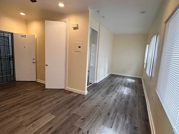 5th image of 1103 W 64th St #105