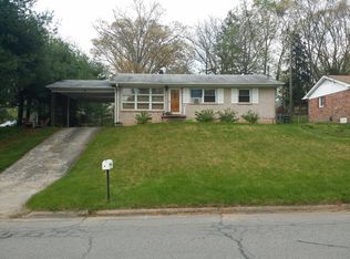 14 Pleasant Ridge Dr, Asheville, NC 28805