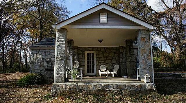 2nd image of 1191 Fayetteville Rd