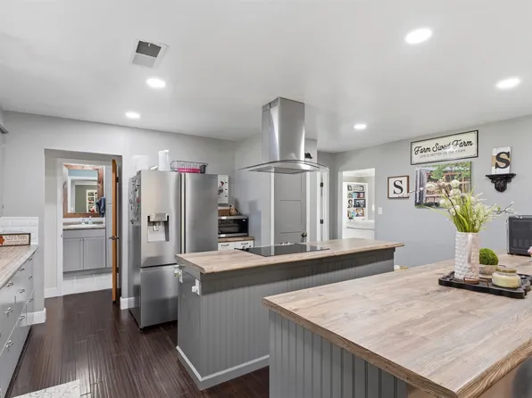 1115 County Road 2102, Lometa, TX 76853