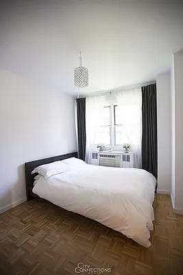 Rented by City Connections Realty | media 9