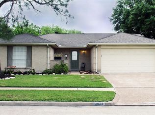 2923 Becket St, Pearland, TX 77584