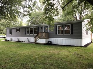 118 Beechwood Blvd, Albion, NY 14411
