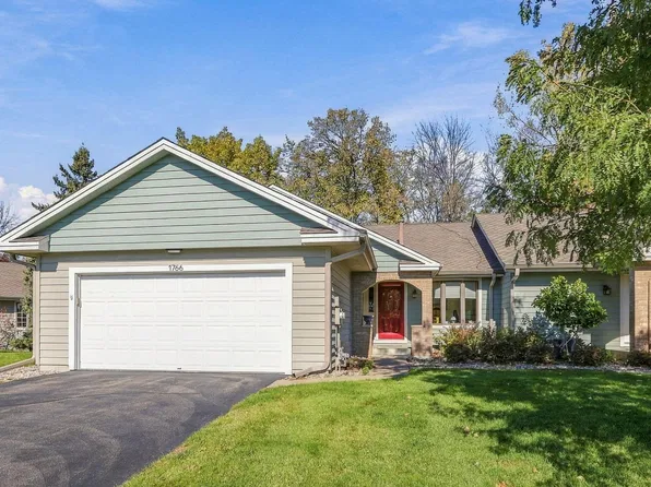 1766 Green Crest Dr, Victoria, MN 55386