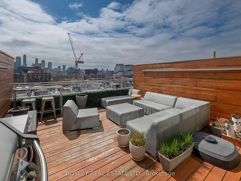 160 Baldwin St #614 — Photo 26