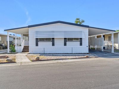 1218 E Cleveland Ave SPC 146, Madera, CA, 93638