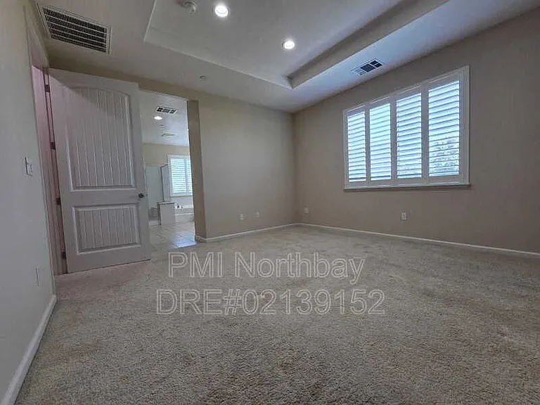 308 Aster St — Photo 10