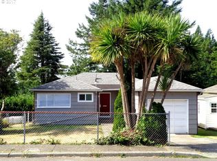 1671 N 16th St, Coos Bay, OR 97420