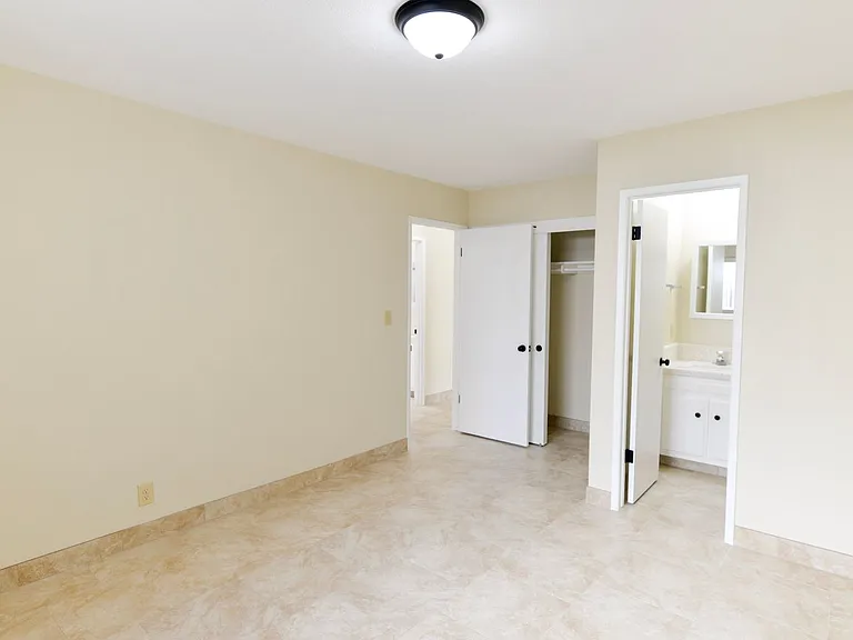 262 W Marquita — Photo 15