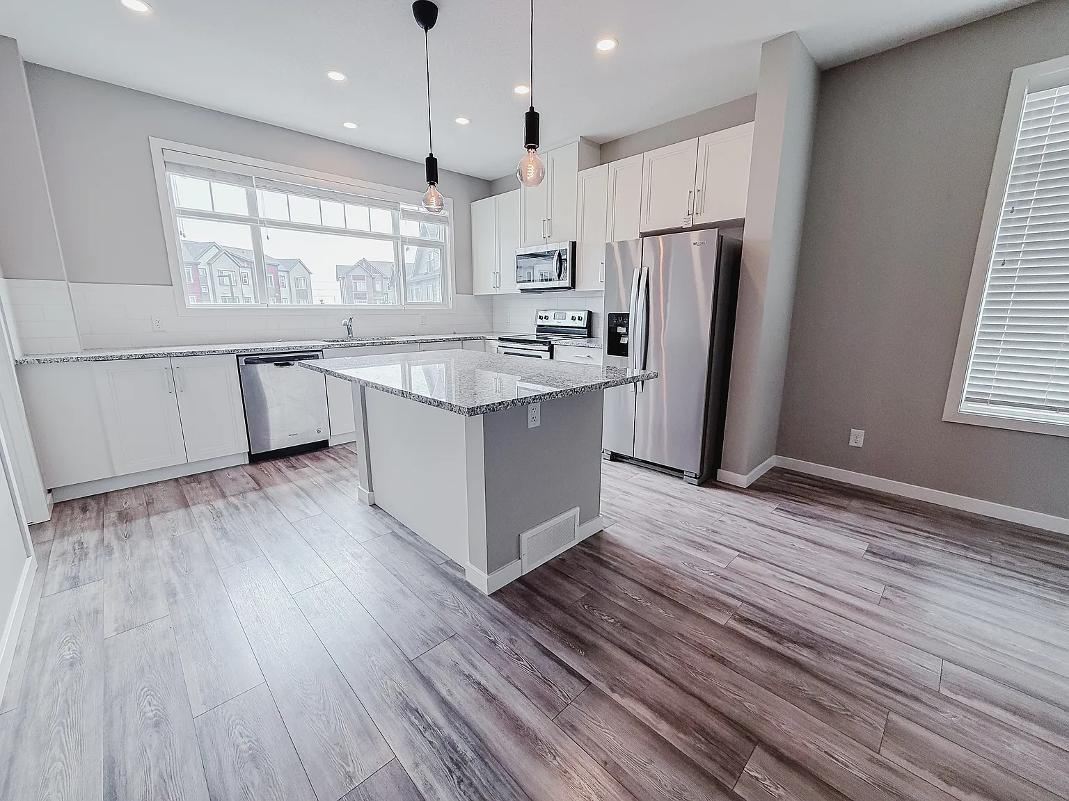 129 Copperstone Park SE (Copperstone Villas), Calgary - N/A — Photo 2