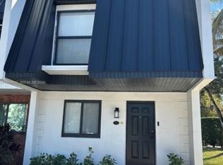 5555 Ludlam Rd, South Miami, FL 33155