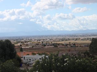 13780 Titonka Rd, Apple Valley, CA 92307