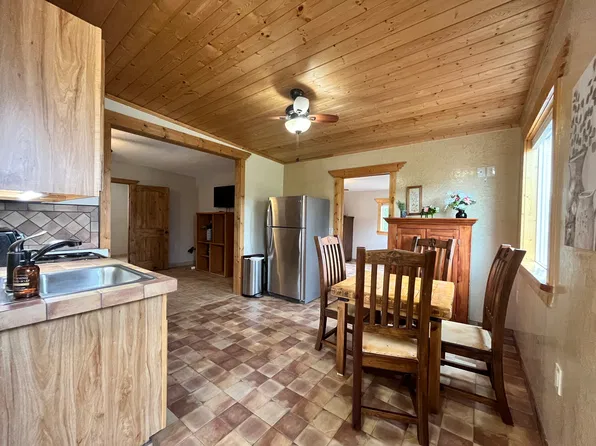 604 Paseo Del Canon E #2, Taos, NM 87571