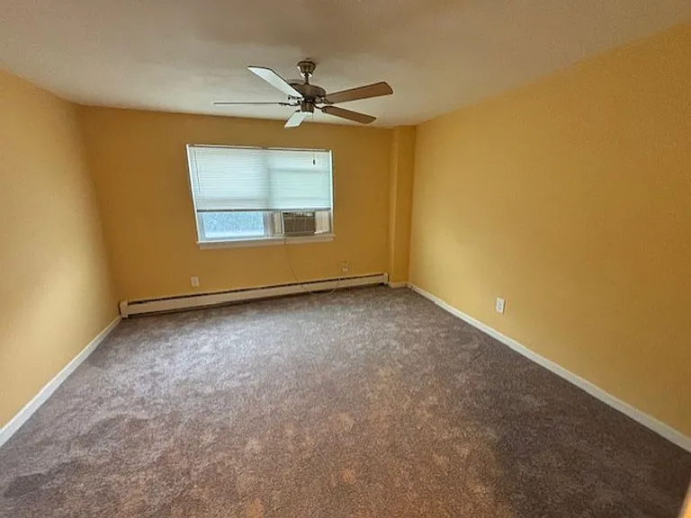 812 Indiana Ave — Photo 5