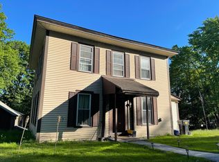 44 Dayton Hill Rd, Middle Granville, NY 12849