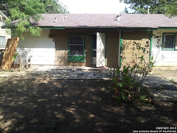 3rd image of 839 Walnut Park Dr