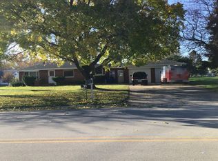 741 Parkview Rd, Green Bay, WI 54304