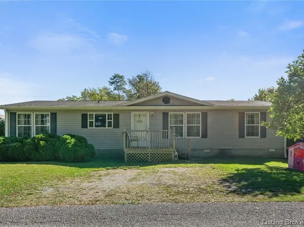 203 E Center Street, Campbellsburg, IN 47108