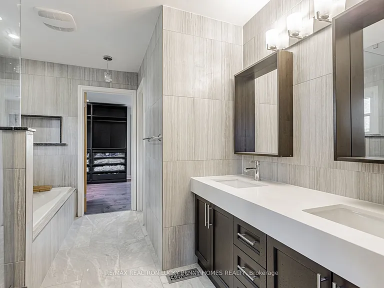 6 Village Squire Ln — Photo 21