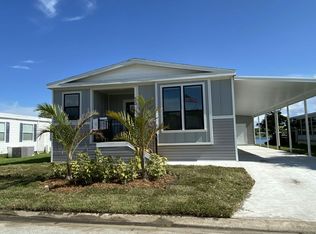 7300 20th St #523, Vero Beach, FL 32966