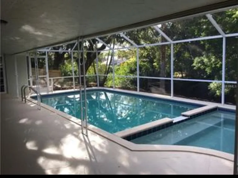 2503 Trinidad St — Photo 3