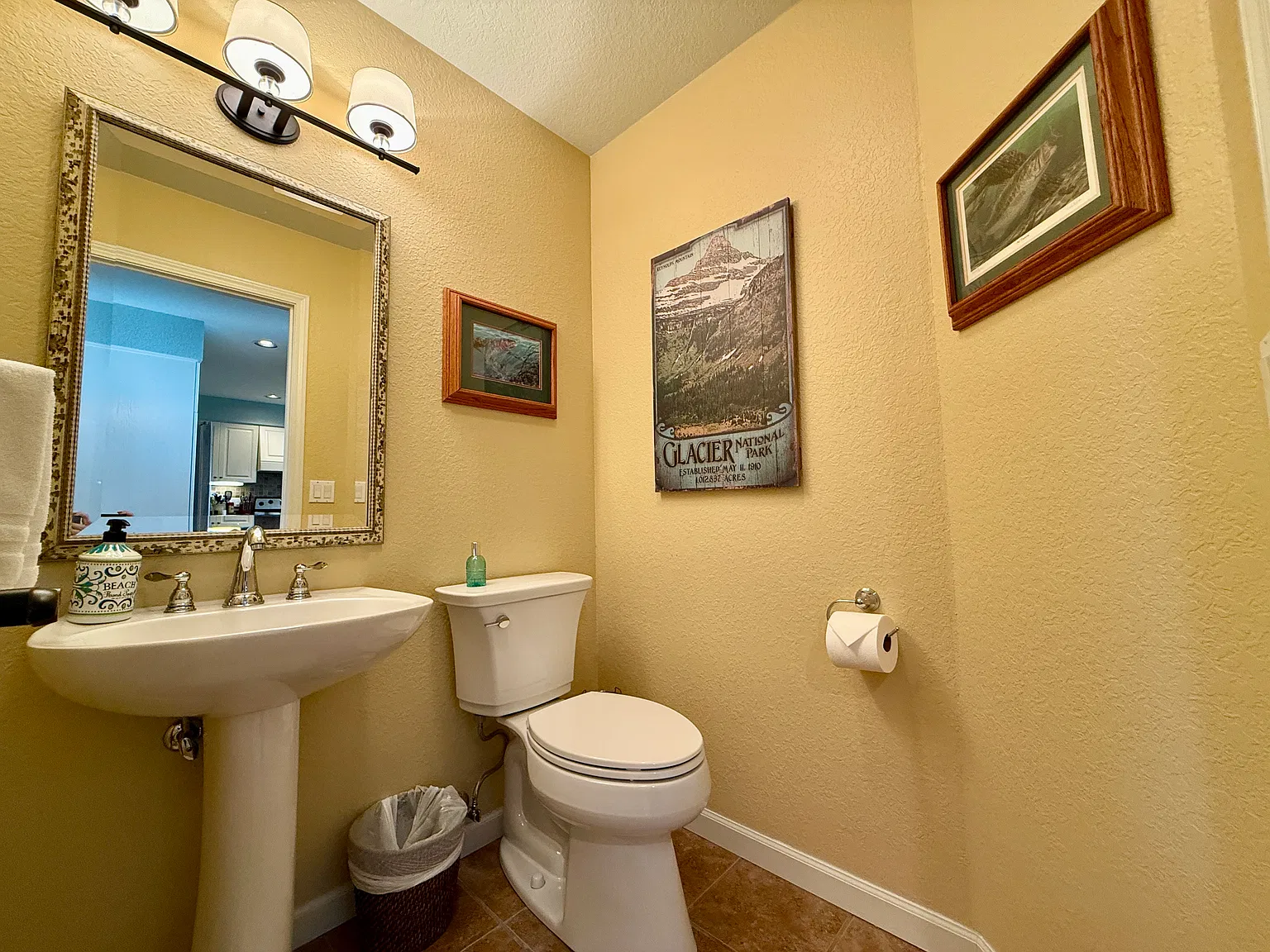 3 bed, 2.5 bath, 1723 sqft, $3,500 — Photo 3