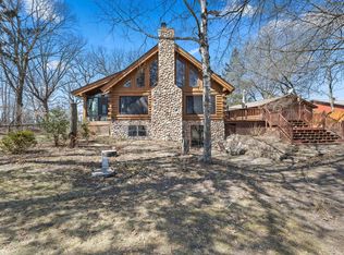12998 Maxwell Rd, Chisago City, MN 55013