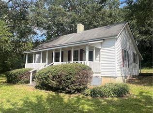 114 Summey St, Central, SC 29630