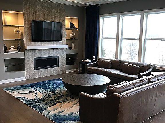 4th image of 5675 Garland Ln N