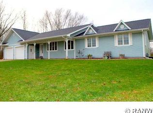 527 W Stacy Ct, Cadott, WI 54727