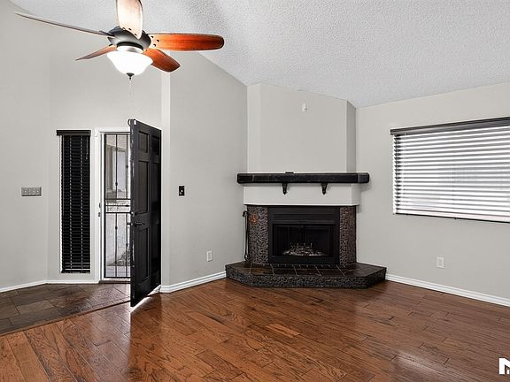 2nd image of 9237 N 47th Dr
