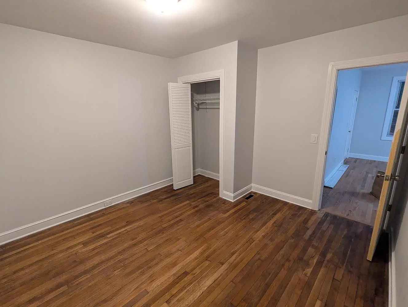 2 bed, 750 sqft, $2,200 — Photo 3