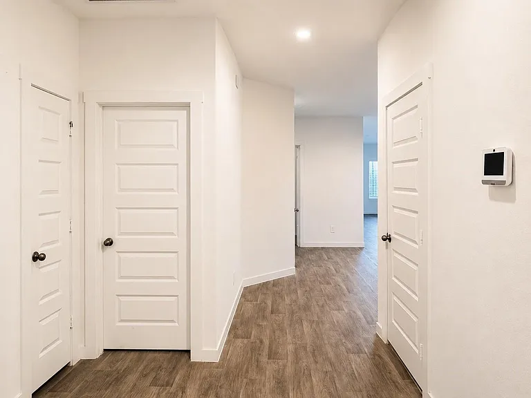 31603 Featherstone Trl — Photo 6