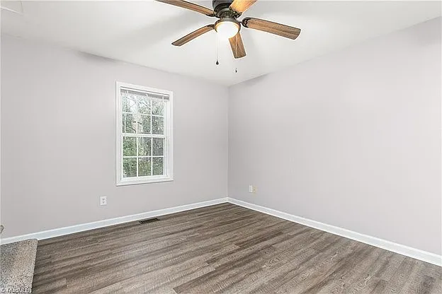 514 Townbranch Rd — Photo 15