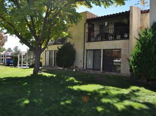 931 Country Club Dr SE, Rio Rancho, NM 87124