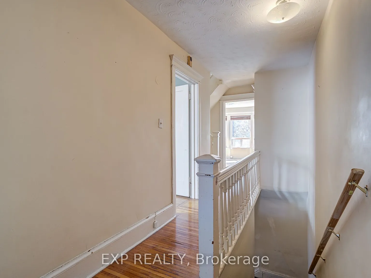 3 bed, $3,000 — Photo 4
