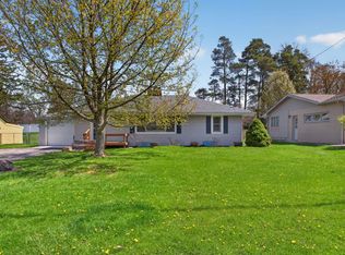 2325 Maple Dr, Jackson, MI 49203