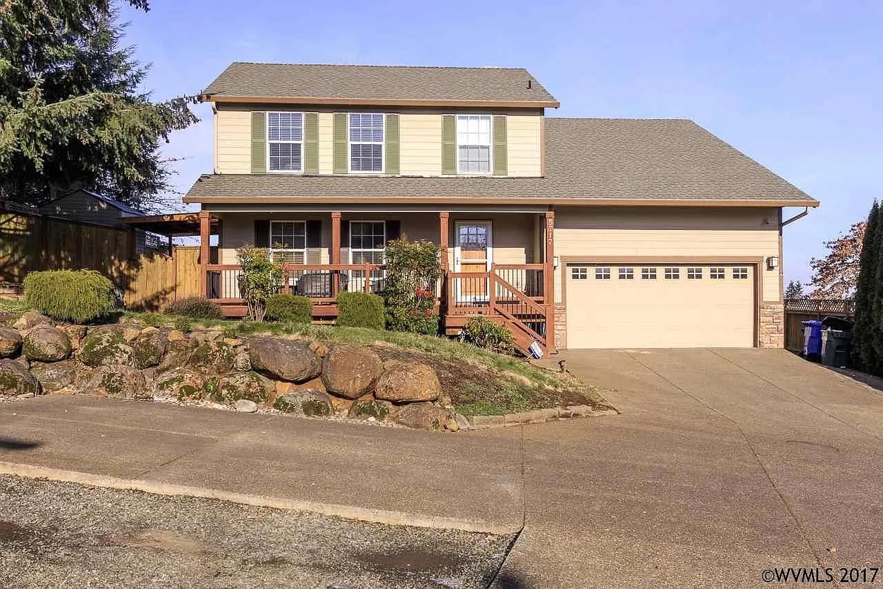 5717 Landon St SE photo 1