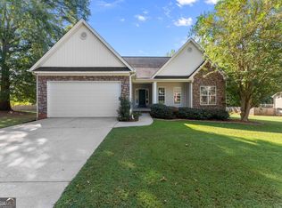 27 Woods Way, Jefferson, GA 30549