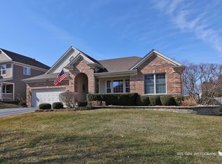 317 Sterling Cir, Cary, IL 60013
