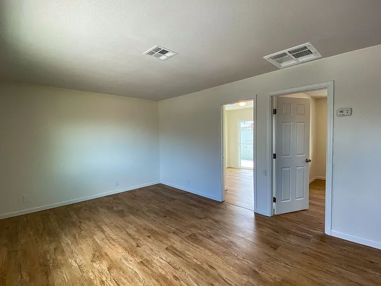 Y Takeover - Nevada Desert Realty - 75 E Atlantic — Photo 13
