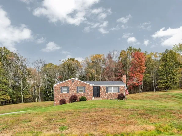 2573 Elgro Rd, Gibsonia, PA 15044